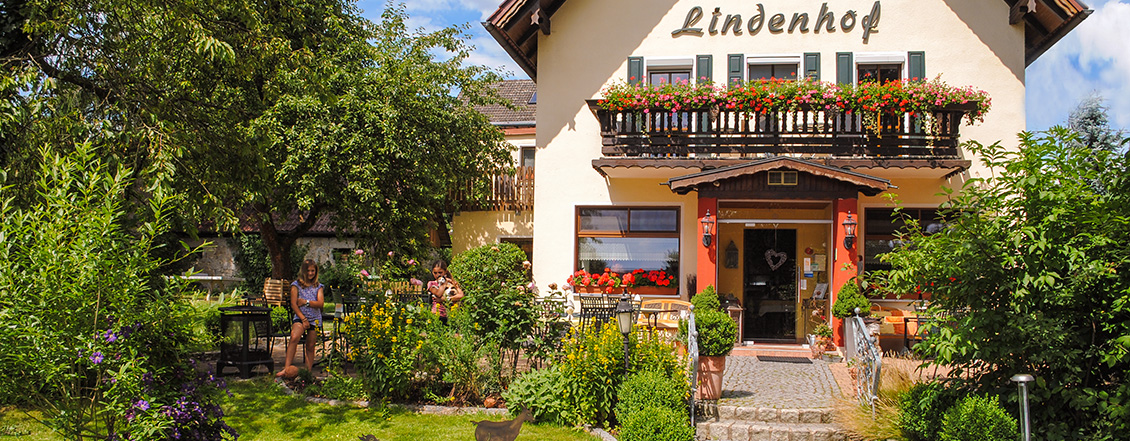 Lindenhof Haus-Vorne